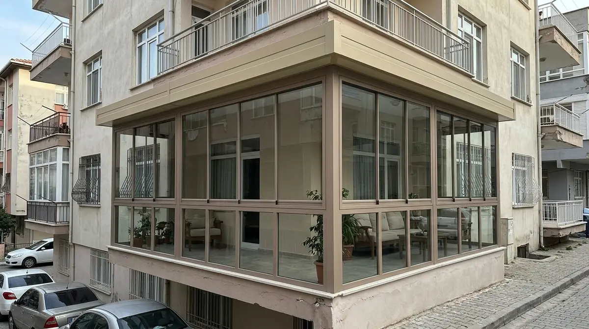 Kapalı Tavan ve Sandviç Panel Kış Bahçesi